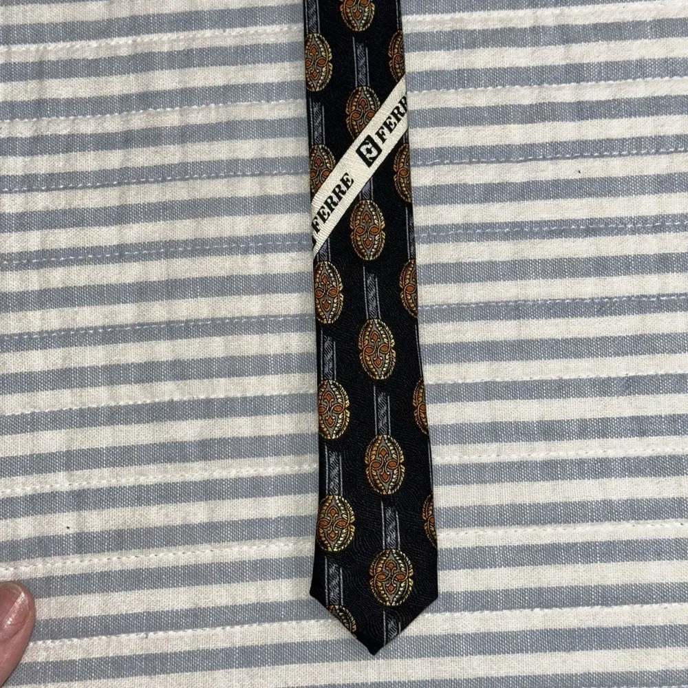 Ferrentino Ferre 100% Silk Tie Made In Italy Black Gold Geometric Luxury Necktie